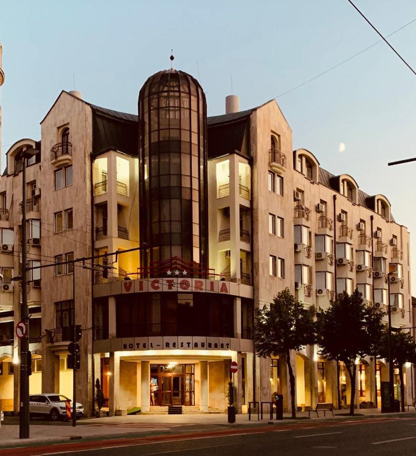 Hotel Victoria Kaloşvar Dış mekan fotoğraf